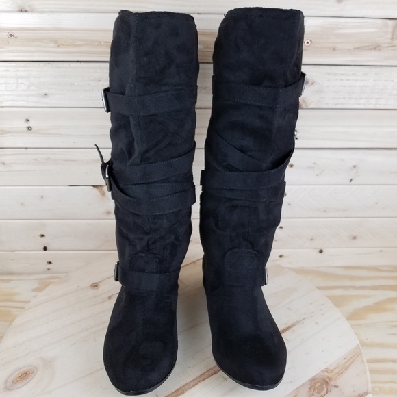 Black Faux Suede Strappy Biker Boot Women's 6 US Pull-on Buckles NEW Bongo ELLIE - Picture 2 of 10